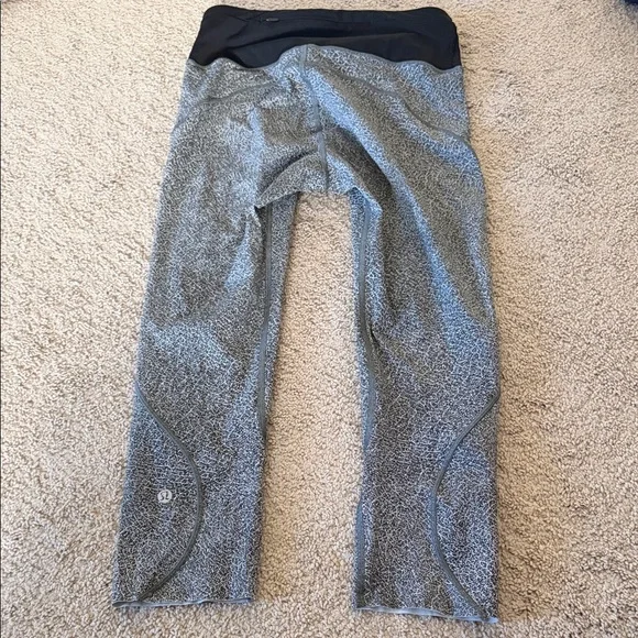 lululemon athletica Leggings - Picture 3 of 7